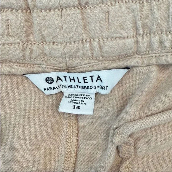 Athleta Farallon Heathered Shorts - Picture 5 of 5